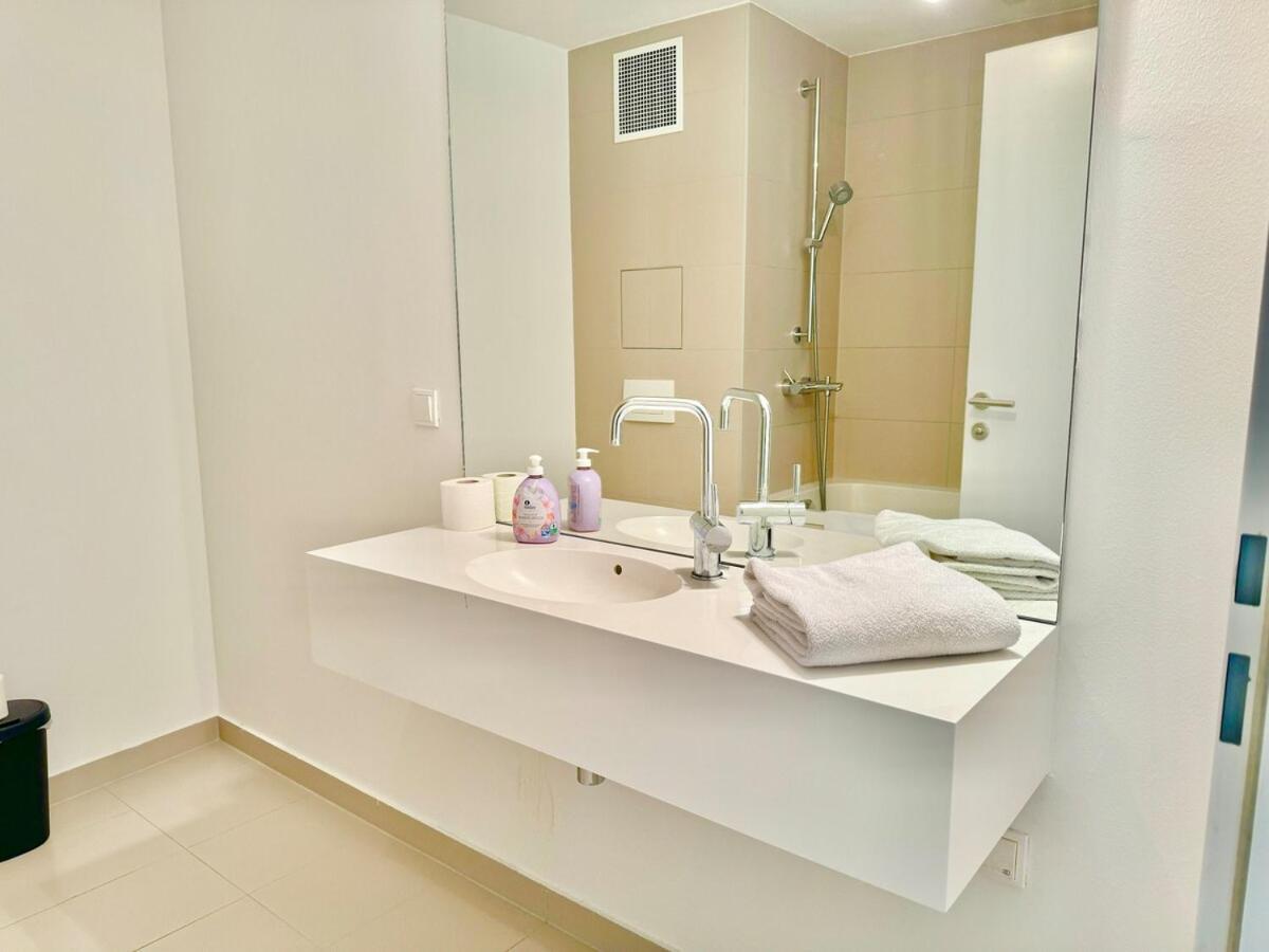 Apartment Bright Modern Maisonette With Garden & Free Parking Wien